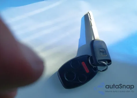 2004 Honda Accord 2.4 Lx z USA, uszkodzony, nr VIN 1HGCM55344A162667